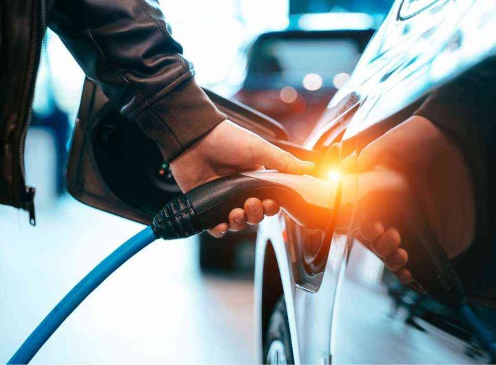 Auto elettriche controllo Antitrust