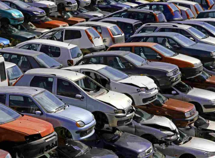 Demolizione auto richiamo