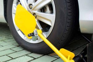 Fermo auto avviso cosa fare