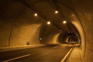 Tunnel auto come viaggiarci dentro
