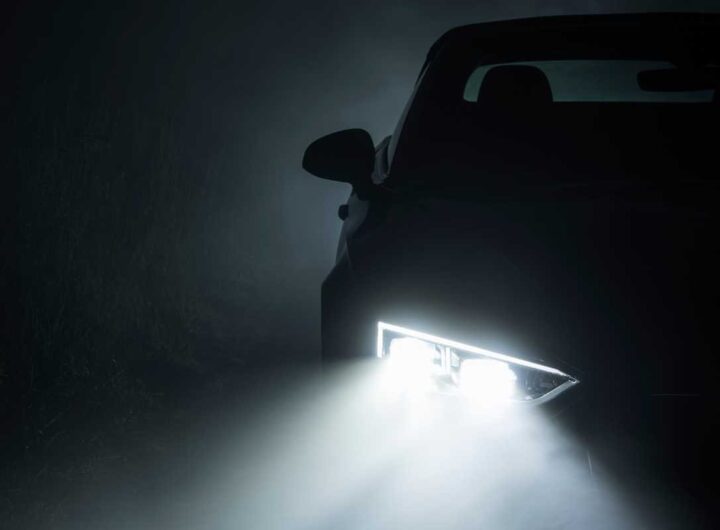 Fari auto LED legali o illegali