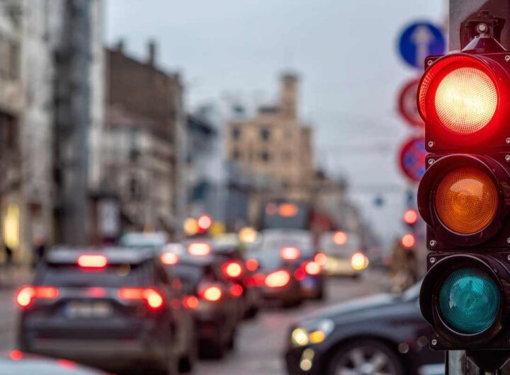 Multa semaforo rosso non valida