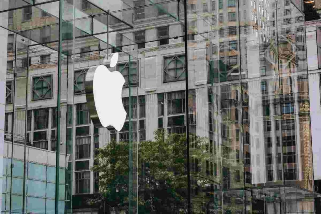 Apple CarPlay Ultra novità