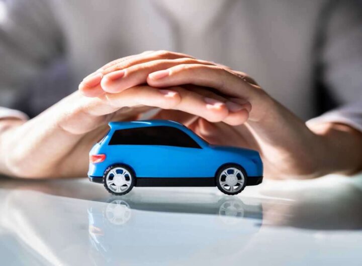 Assicurazione auto intestatario muore