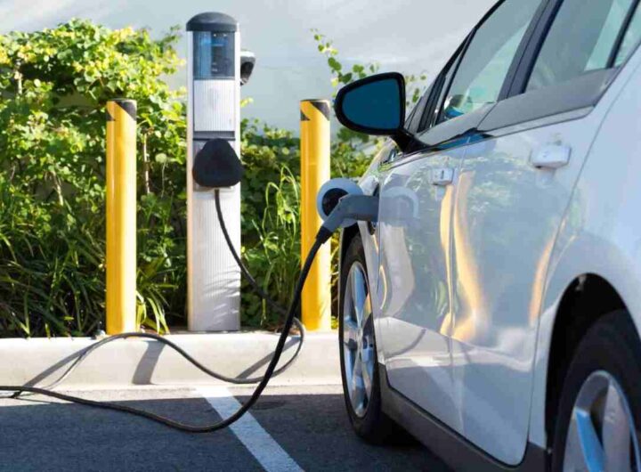 Auto elettriche incentivi