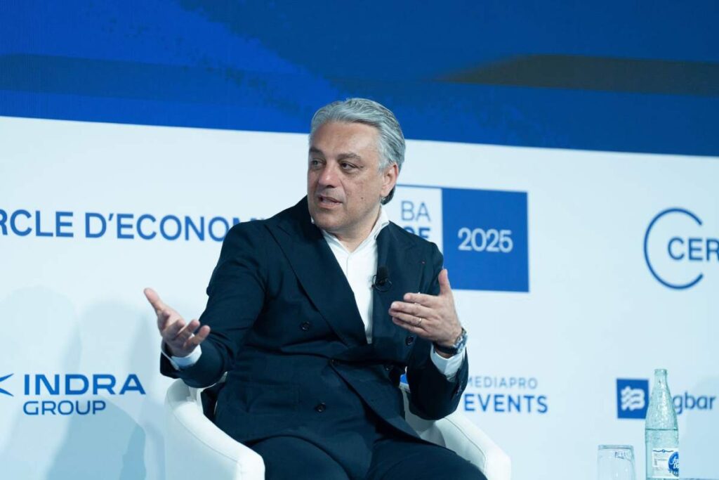 Luca De Meo contro Tesla