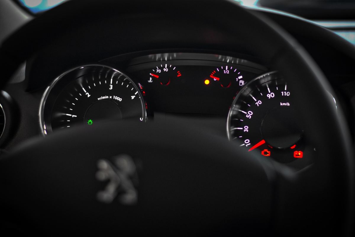 Peugeot problemi infotainment soluzioni