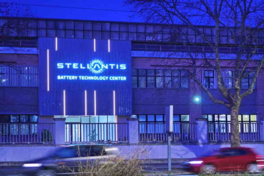 Renault Stellantis fusione
