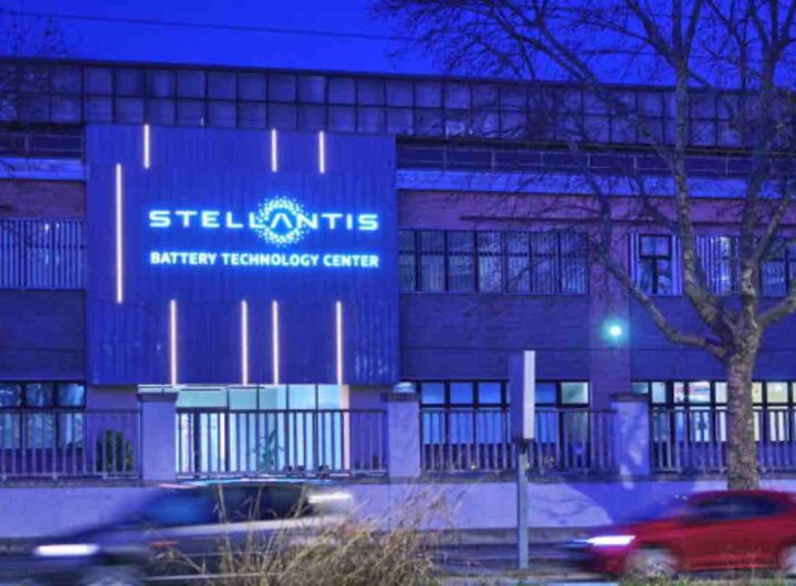 Renault Stellantis fusione