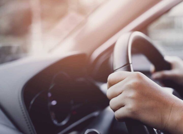 Sterzo auto rumore significato