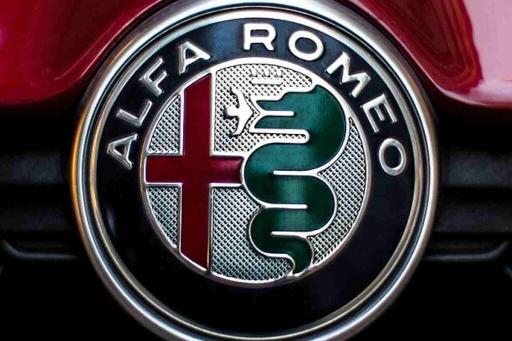 Alfa Romeo Tonale ruggine concessionario