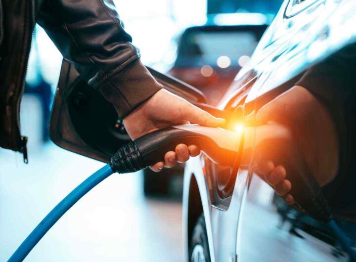 Elettrico batteria scarica cosa succede