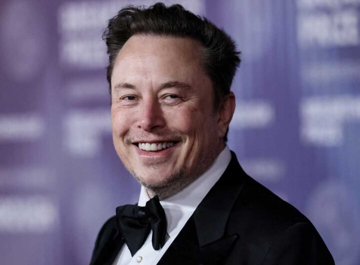 Tesla Robotaxi giugno