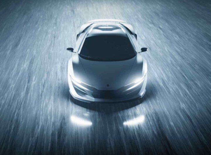 Corvette E-Ray e-AWD caratteristiche e prezzo