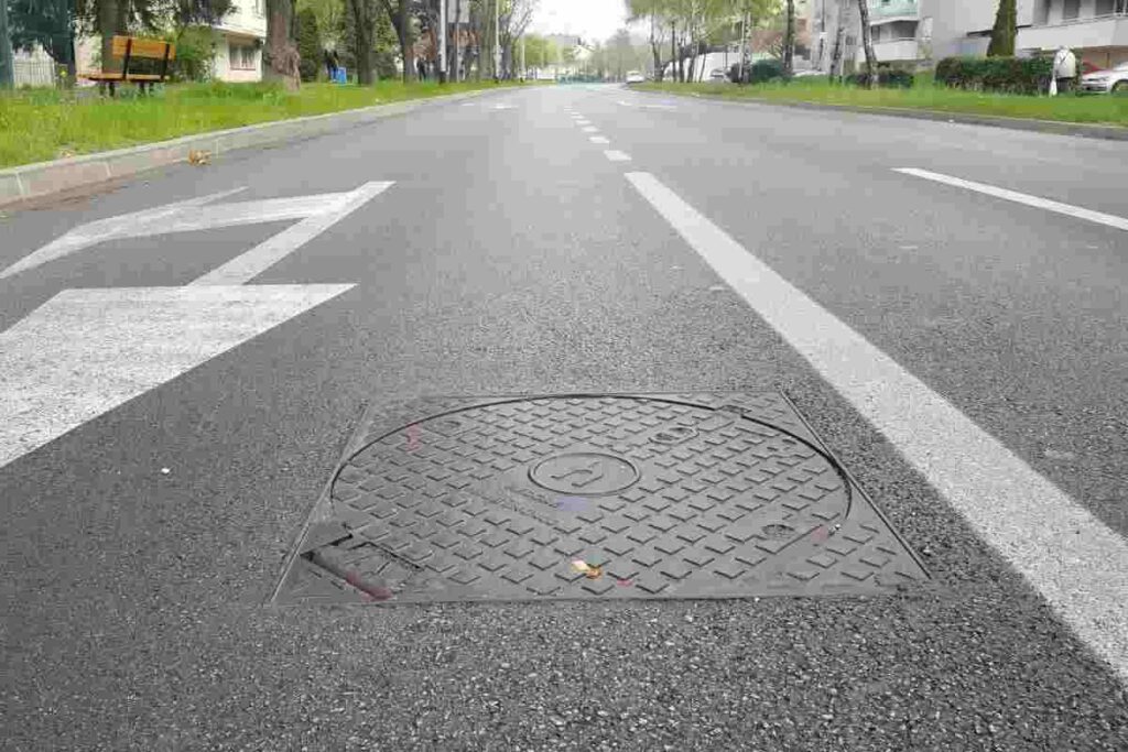Tombini auto quali danni