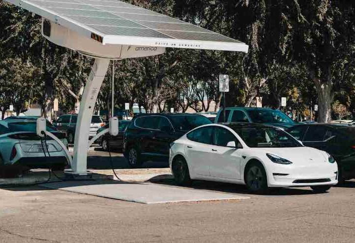 Automobili elettriche ricarica