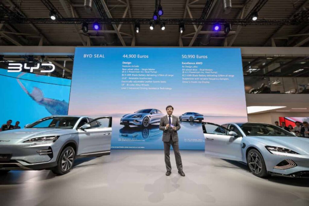 Auto BYD cinesi