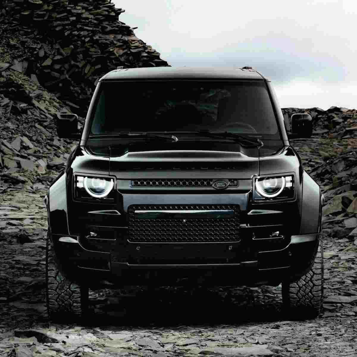 Oasis Land Rover Defender