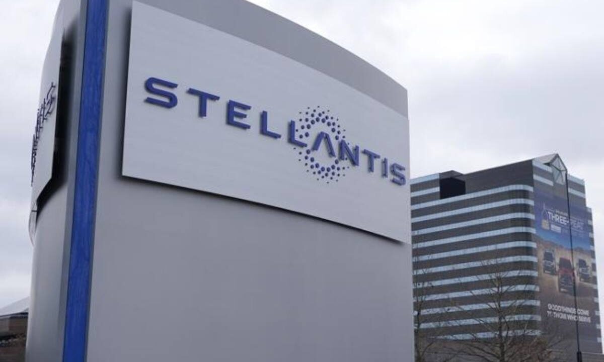Stellantis problema