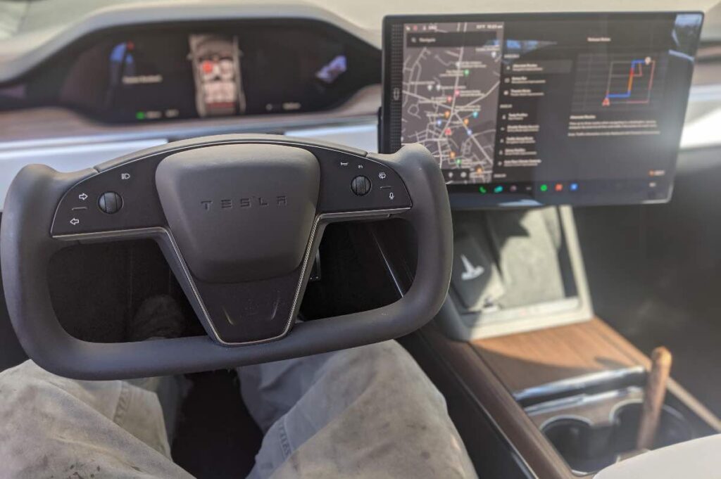 Servizio auto Tesla
