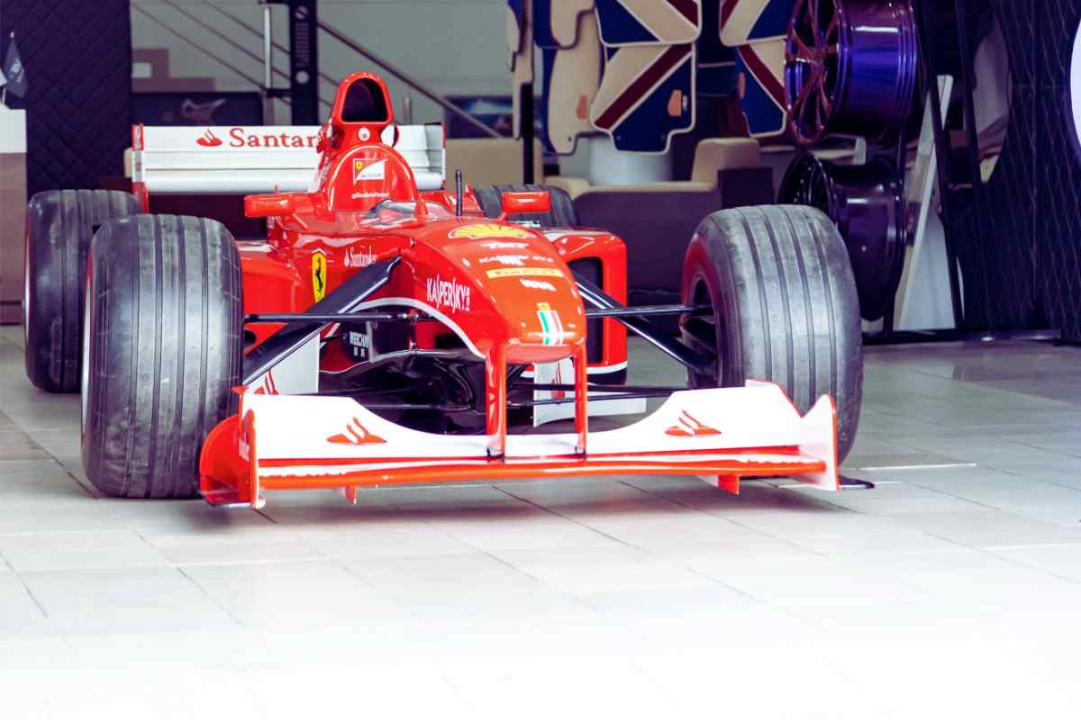 Michael Schumacher, arriva il duro attacco alla moglie