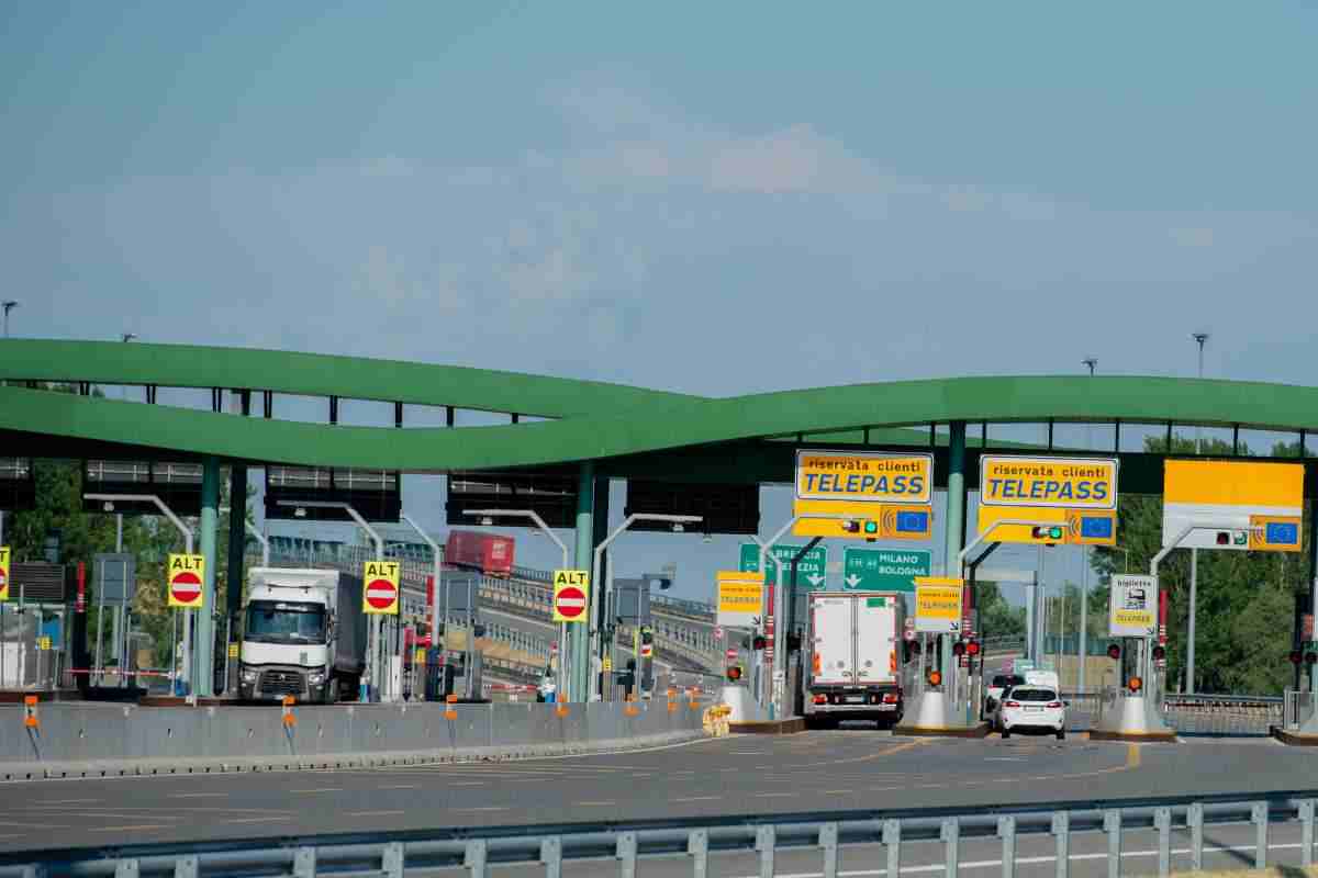 Casello autostradale no soldi come fare