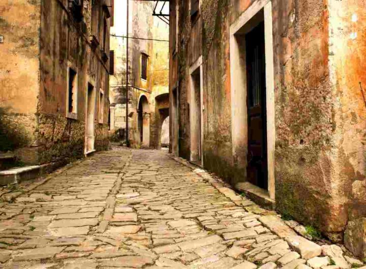 Borgo Italia cosa vedere e fare