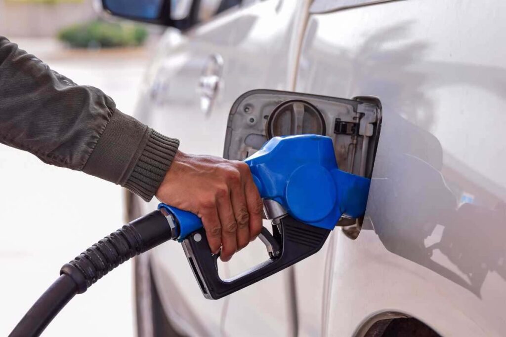 Carburante scoperta deserto