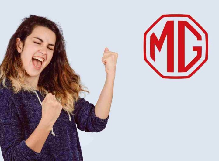 Nuova auto MG