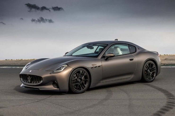 Maserati elettriche stop