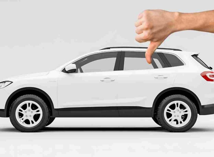 Pessimo SUV fallimento