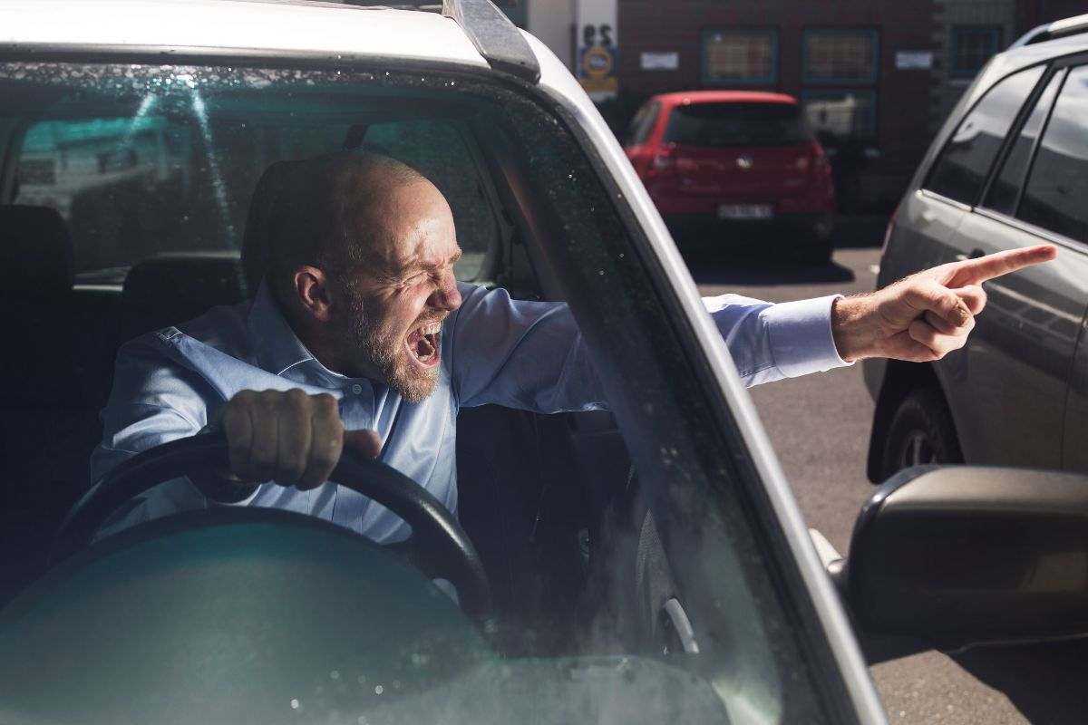 road rage: le cause e come controllarlo